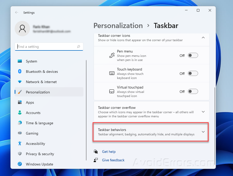 How to Hide the Taskbar on Windows 11 - AvoidErrors